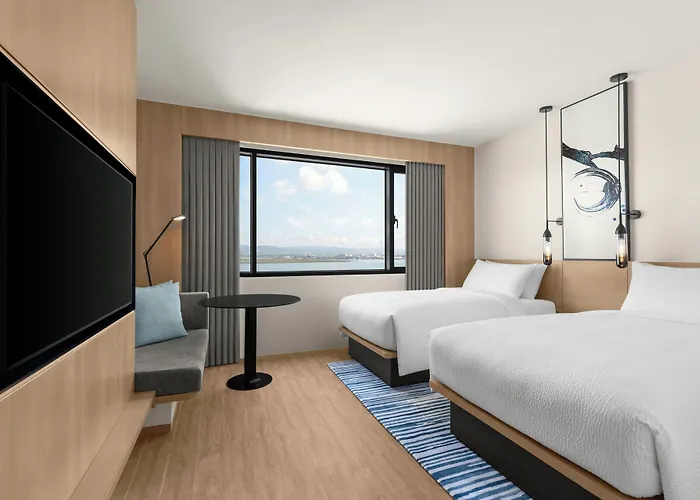 Fairfield By Marriott Cebu Mactan Hotel
